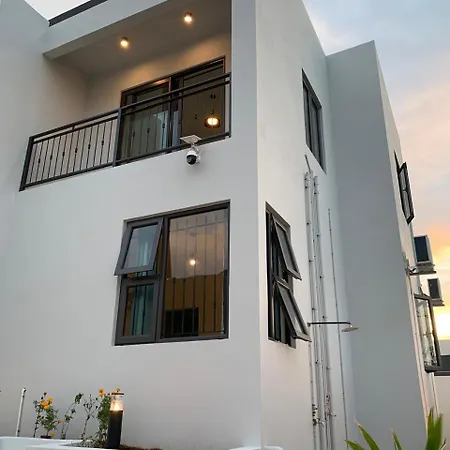 Luxnar Omni Vila